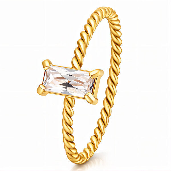 Kate Ring – 18K Gold Plated Steel